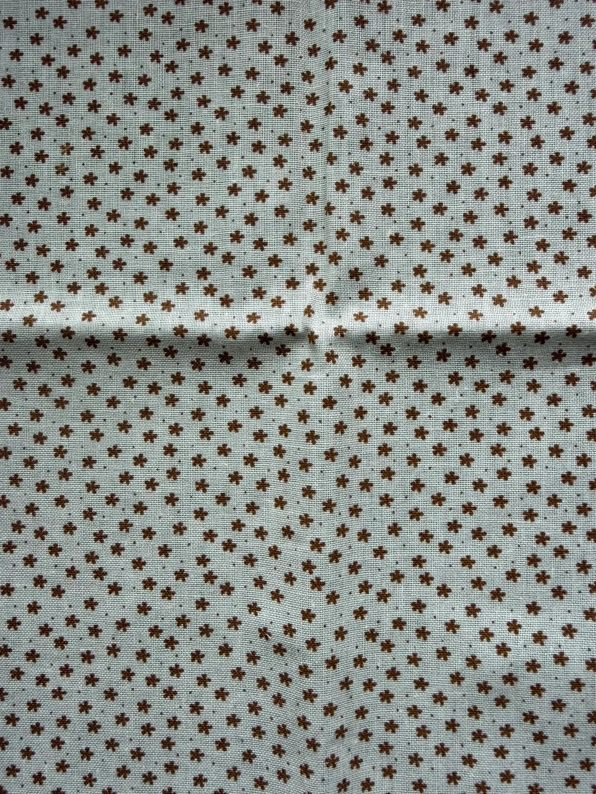 Chute coupon tissus coton beige marron petites fleurs